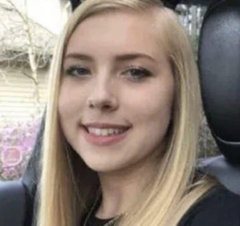 Tragedy in a Starbucks Bathroom: The Final Moments of a 16-Year-Old Girl