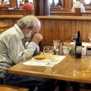 I Served an Elderly Man Dinner for Two, but When No One Came, I Uncovered a Truth That Left Me Stunned — Story of the Day