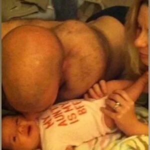 26 Pictures That Need A Second Look